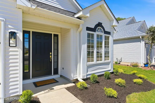 Property Slideshow image 2 of 28 | 9 archer sq, Jackson, NJ, 08527