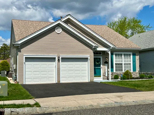 Property Slideshow image 3 of 44 | 74 robin ln, Barnegat, NJ, 08005