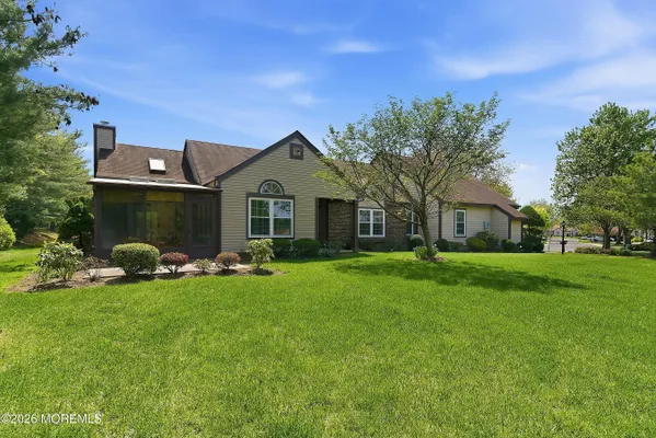 Property Slideshow image 2 of 36 | 19 ingram dr, Monroe, NJ, 08831