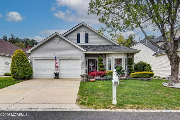 Property Slideshow image 2 of 50 | 93 pebble beach blvd, Jackson, NJ, 08527