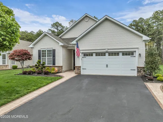 Property Slideshow image 2 of 32 | 37 woodview dr, Whiting, NJ, 08759