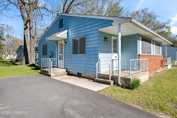 Property Slideshow image 3 of 14 | 17 michigan ave b, Whiting, NJ, 08759