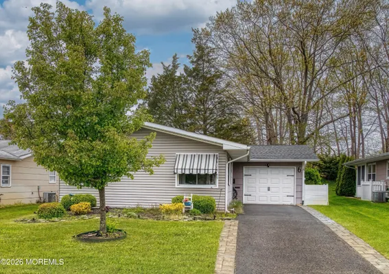 Property Slideshow image 3 of 30 | 6 bryant rd 6, Brick, NJ, 08724