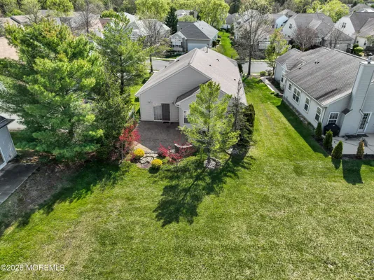 Property Slideshow image 3 of 36 | 9 florian ct, Manchester, NJ, 08759