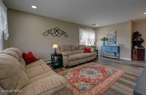 Property Slideshow image 2 of 12 | 123 columbine cir, Toms River, NJ, 08755
