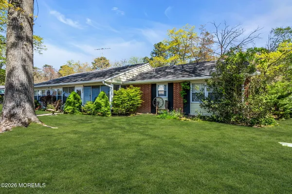 Property Slideshow image 2 of 70 | 717b buckingham dr, Lakewood, NJ, 08701