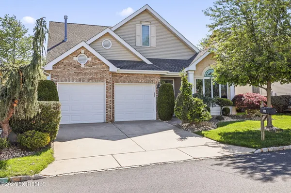 Property Slideshow image 2 of 33 | 36 wintons way, Monroe, NJ, 08831