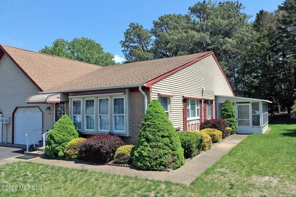 Property Slideshow image 3 of 39 | 4b portsmouth st, Whiting, NJ, 08759