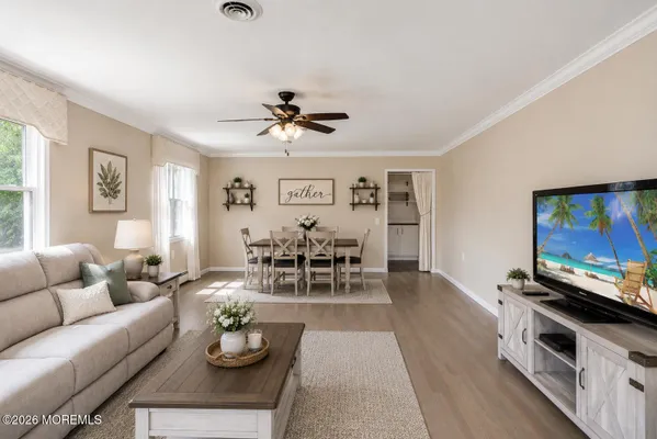 Property Slideshow image 3 of 17 | 6 preston ct, Toms River, NJ, 08757