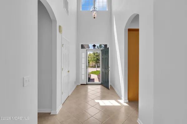 Property Slideshow image 3 of 32 | 52 plymouth way, Barnegat, NJ, 08005