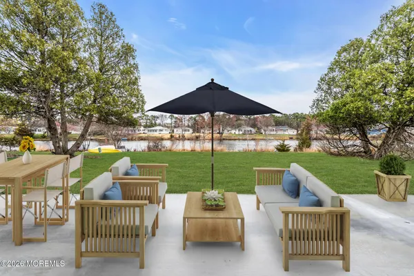 Property Slideshow image 3 of 21 | 186 harrington dr, Toms River, NJ, 08757