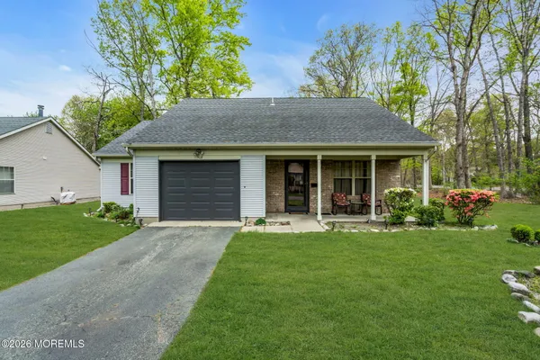 Property Slideshow image 2 of 25 | 508 petunia ln, Whiting, NJ, 08759