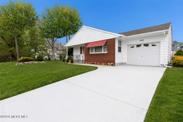 Property Slideshow image 2 of 15 | 1415 ark st, Toms River, NJ, 08755