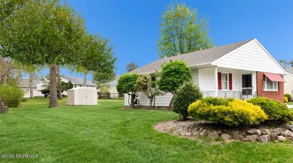 Property Slideshow image 3 of 15 | 1415 ark st, Toms River, NJ, 08755