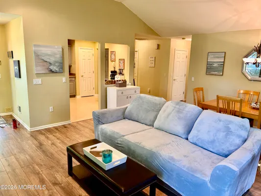 Property Slideshow image 2 of 12 | 2752 meadow lake dr, Toms River, NJ, 08755