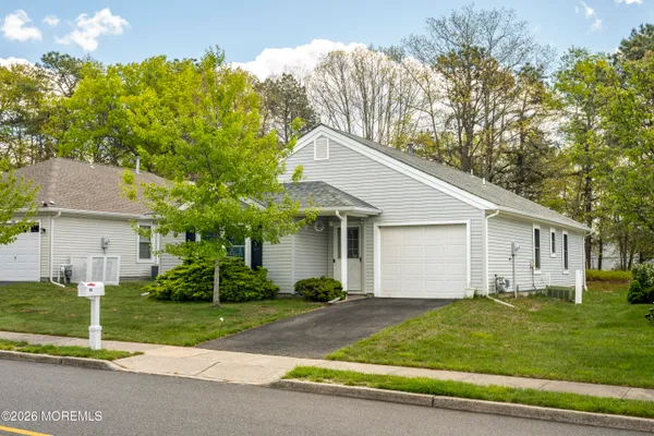 Property Slideshow image 2 of 26 | 98 pine oak blvd, Barnegat, NJ, 08005