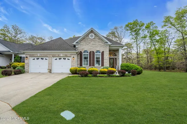 Property Slideshow image 2 of 38 | 15 cog hill ct, Jackson, NJ, 08527