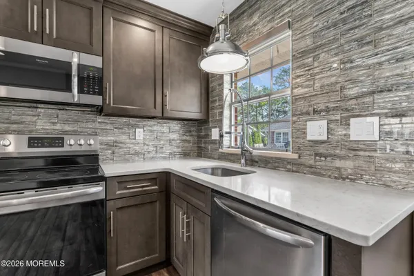 Property Slideshow image 3 of 20 | 1045c fife ct c, Lakewood, NJ, 08701