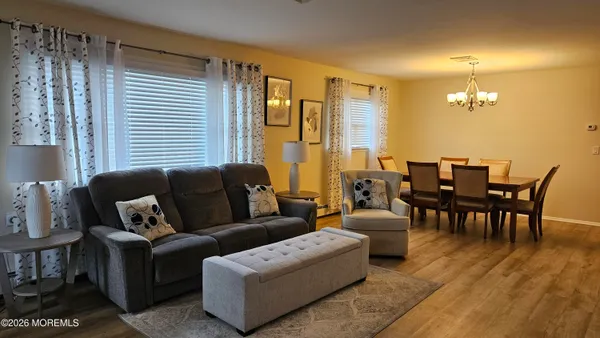 Property Slideshow image 3 of 19 | 5 martinique dr, Toms River, NJ, 08757