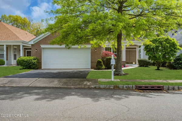 Property Slideshow image 2 of 74 | 24 greenways ln, Lakewood, NJ, 08701