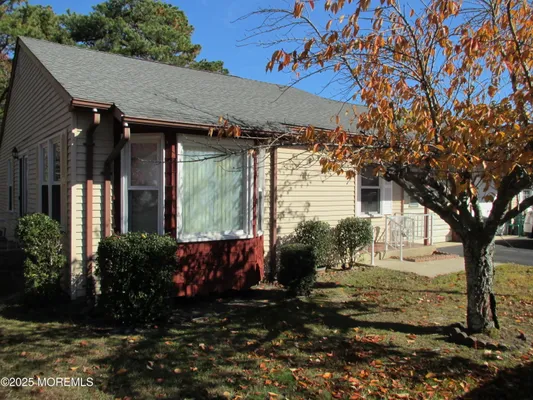 Property Slideshow image 2 of 23 | 9a ardsley ave 64, Whiting, NJ, 08759