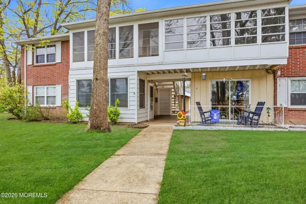 Property Slideshow image 2 of 20 | 48g cambridge ct, Lakewood, NJ, 08701