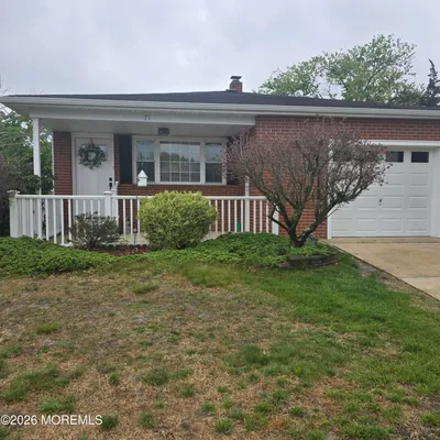 Property Slideshow image 3 of 23 | 71 bimini dr, Toms River, NJ, 08757