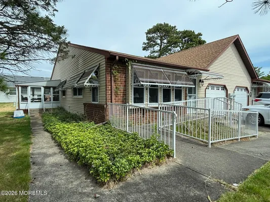 Property Slideshow image 3 of 17 | 1 alpine rd a, Whiting, NJ, 08759