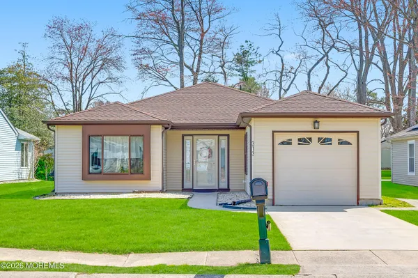 Property Slideshow image 2 of 26 | 313 concord ct, Little Egg Harbor, NJ, 08087