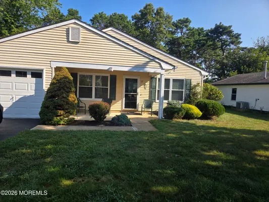 Property Slideshow image 2 of 9 | 17 nautilus dr, Brick, NJ, 08723