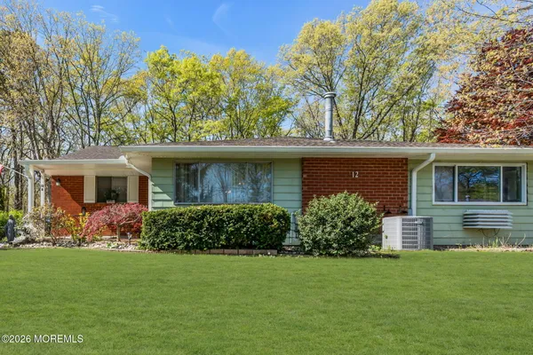 Property Slideshow image 2 of 34 | 12b cardinal st, Manchester, NJ, 08759