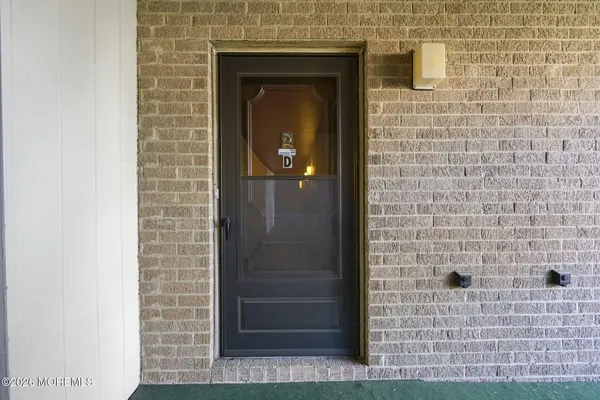 Property Slideshow image 3 of 30 | 14 pine cluster cir d, Manalapan, NJ, 07726