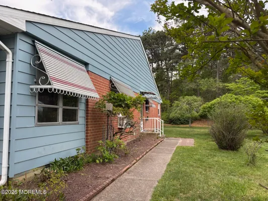Property Slideshow image 3 of 24 | 33 molly pitcher blvd b, Whiting, NJ, 08759