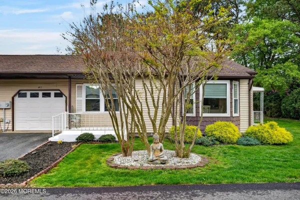 Property Slideshow image 2 of 17 | 14c amesbury rd 64, Whiting, NJ, 08759