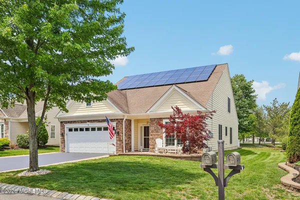 Property Slideshow image 2 of 5 | 5 montrose ln, Manchester, NJ, 08759