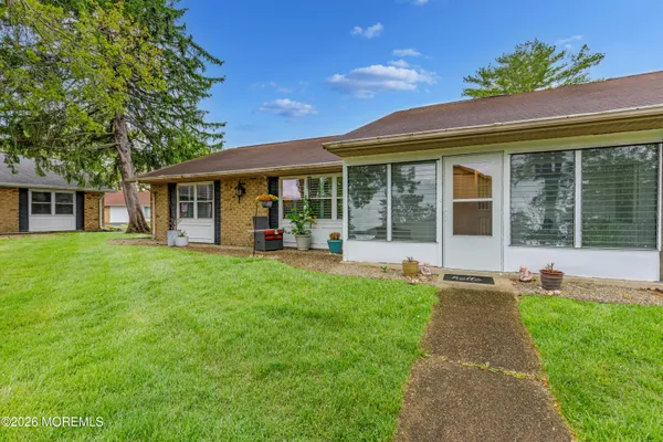 Property Slideshow image 2 of 23 | 46a buckingham dr, Manchester, NJ, 08759