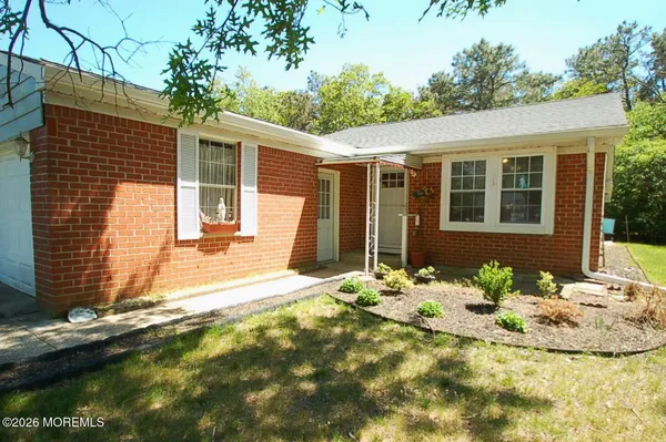 Property Slideshow image 2 of 17 | 8 revere ct, Whiting, NJ, 08759