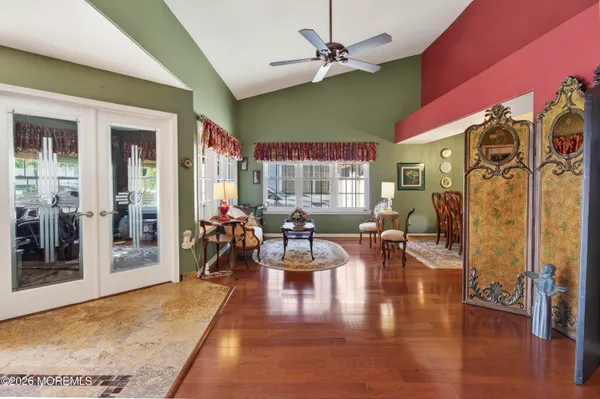 Property Slideshow image 3 of 40 | 932b liverpool cir b, Manchester, NJ, 08759