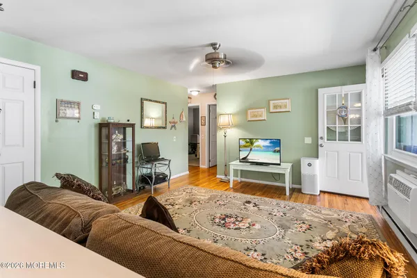 Property Slideshow image 3 of 25 | 7 crocus ln b, Whiting, NJ, 08759