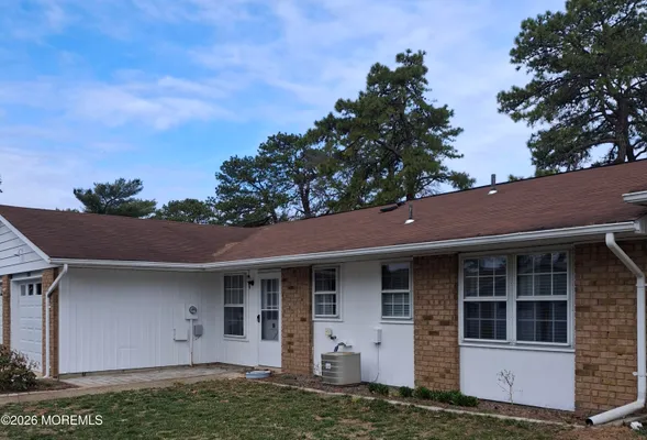 Property Slideshow image 2 of 43 | 18c cambridge cir c, Manchester, NJ, 08759