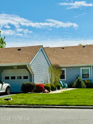 Property Slideshow image 2 of 7 | 137 halden strasse c, Freehold, NJ, 07728