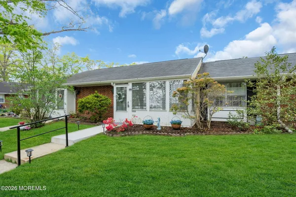Property Slideshow image 2 of 38 | 53 cambridge ct b, Lakewood, NJ, 08701