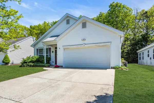 Property Slideshow image 2 of 43 | 11 lilly dr, Little Egg Harbor, NJ, 08087
