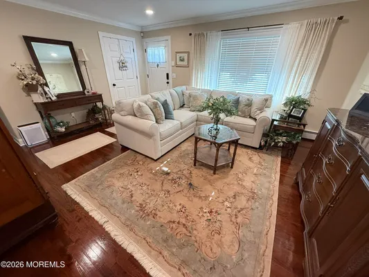 Property Slideshow image 3 of 15 | 40 stanford dr, Toms River, NJ, 08757