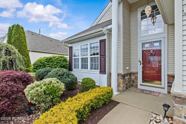 Property Slideshow image 3 of 38 | 7 donatello dr, Manchester, NJ, 08759