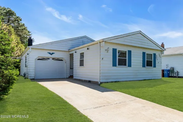 Property Slideshow image 2 of 29 | 34 purnell st, Toms River, NJ, 08757