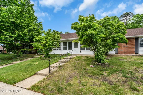 Property Slideshow image 2 of 20 | 679b new castle ct, Lakewood, NJ, 08701