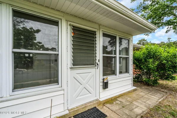 Property Slideshow image 3 of 20 | 679b new castle ct, Lakewood, NJ, 08701