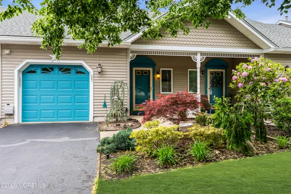 Property Slideshow image 3 of 32 | 27 riva blvd 614, Brick, NJ, 08723