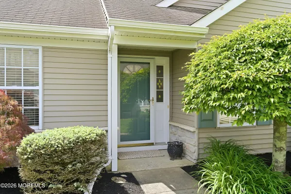 Property Slideshow image 3 of 55 | 25 ivy hill rd, Lakewood, NJ, 08701
